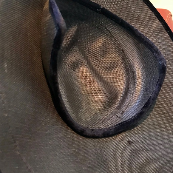 Elegant gorgeous wide rim hat. - Picture 6 of 6